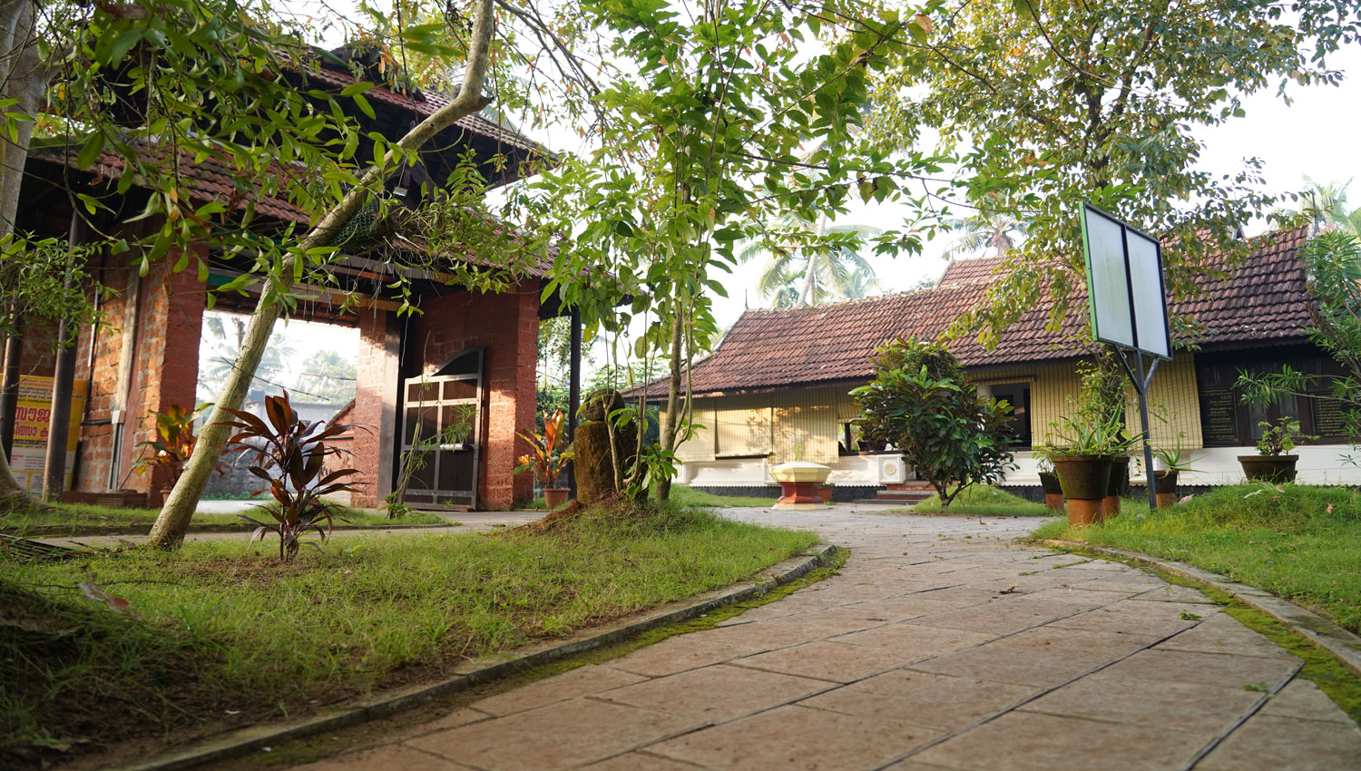 ayurveda_facilities_in_thrissur